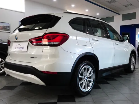 BMW X1 sdrive16d Business Advantage auto - Immagine 4
