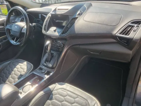Ford Kuga 2.0 tdci Vignale s&s awd 150cv powershift - Immagine 18