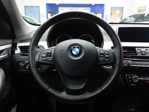 BMW X1 sdrive16d Business Advantage auto - Immagine 16