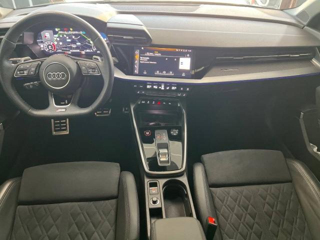 Audi A3 Sportback RS3 2.5 tfsi quattro s-tronic - Immagine 1