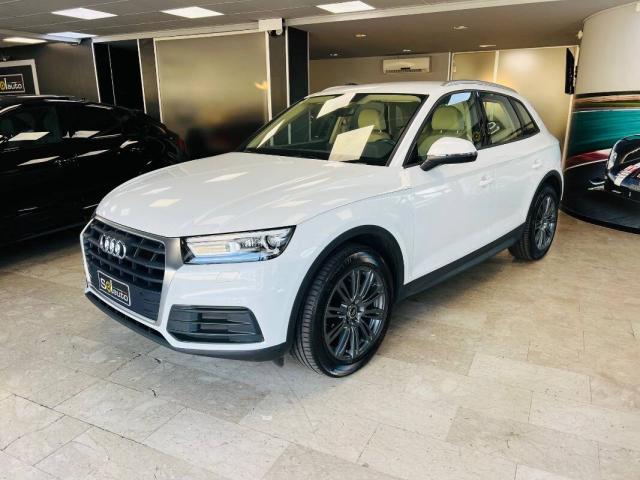 Audi Q5 30 2.0 tdi mhev Business 136cv s-tronic - Immagine 13