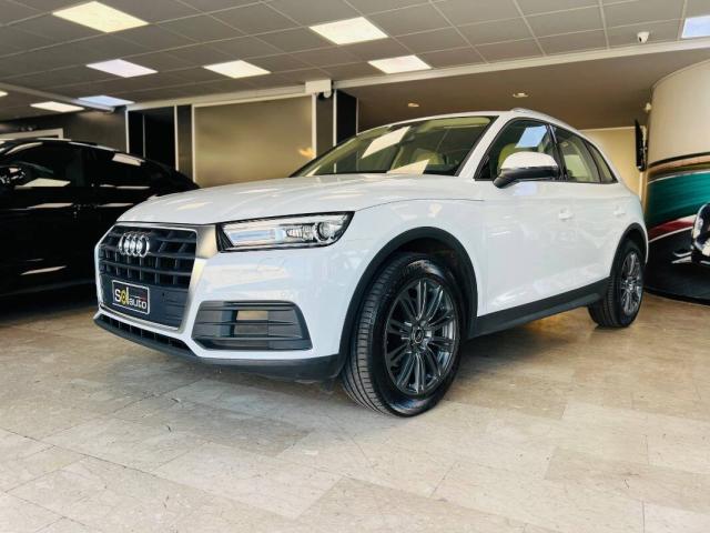 Audi Q5 30 2.0 tdi mhev Business 136cv s-tronic - Immagine 10