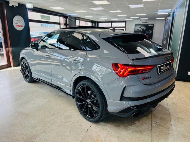 Audi Q3 Sportback RS 2.5 quattro s-tronic - Immagine 12