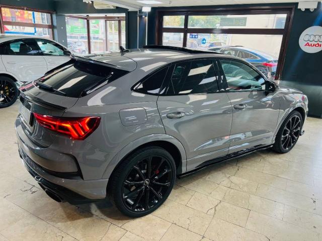 Audi Q3 Sportback RS 2.5 quattro s-tronic - Immagine 18