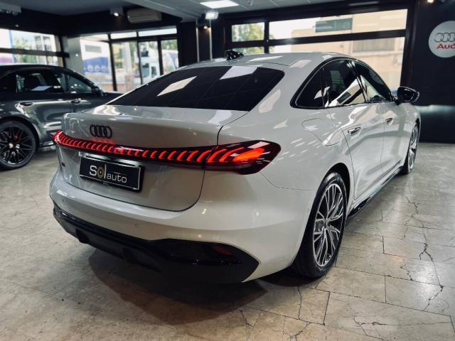 Audi A5 III 2024 Berlina 2.0 tdi mhev+ S line edition 204cv s-tronic - Immagine 7
