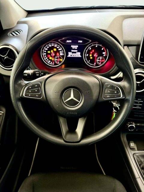 Mercedes B 180 1.5 BUSINESS EURO 6 - Immagine 6