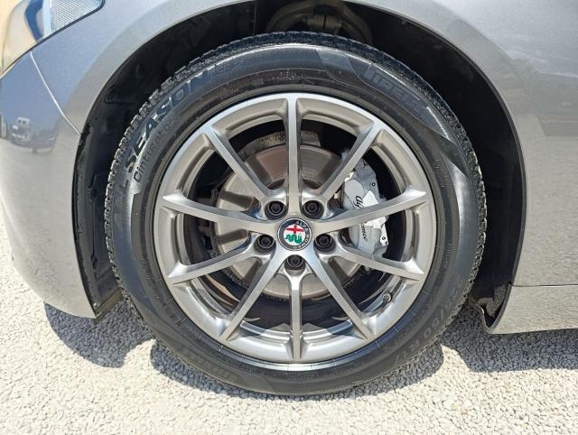 Alfa Romeo Giulia 2.2 t Giulia 150cv - GARANZIA 12 MESI - - Immagine 10