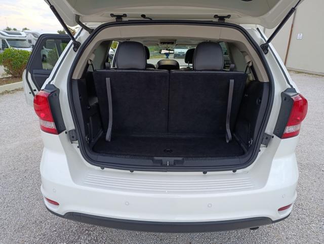 Fiat Freemont 2.0 mjt 16v Lounge 4x4 170cv TETTO APRIBILE - Immagine 18