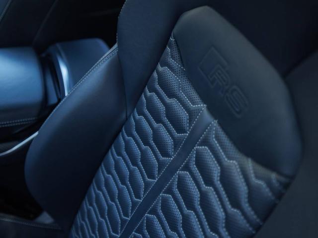Audi RS Q8 RS 4.0 mhev quattro tiptronic - Immagine 18
