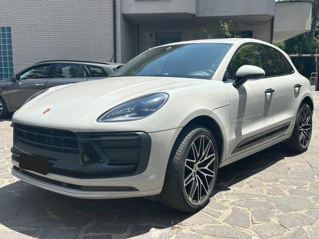 Porsche Macan 2.0 T 265cv pdk - Immagine 1