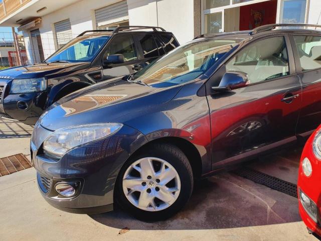 Renault Megane SporTour 1.5 dci Wave 110cv - Immagine 6