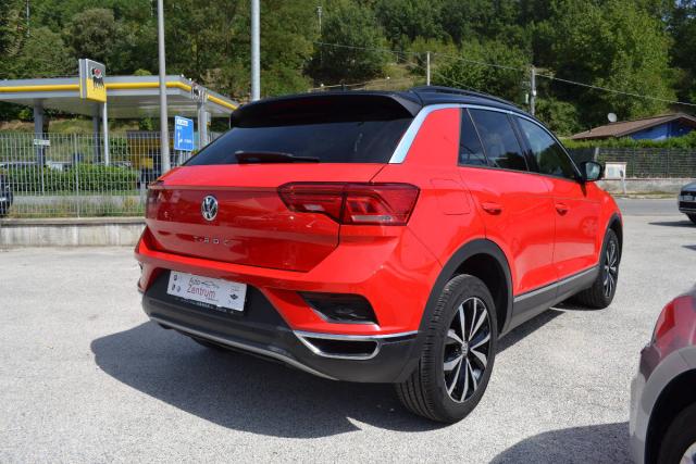 Volkswagen T-Roc 1.0 tsi Style 115cv - Immagine 10