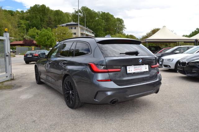BMW Serie 3 Touring 330d mhev 48V xdrive Msport auto - Immagine 20