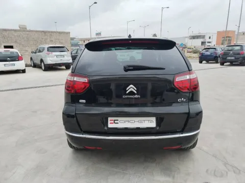 Peugeot 2008 1.2 puretech Allure s&s 100cv - Immagine 6