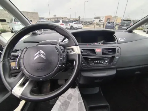 Peugeot 2008 1.2 puretech Allure s&s 100cv - Immagine 7