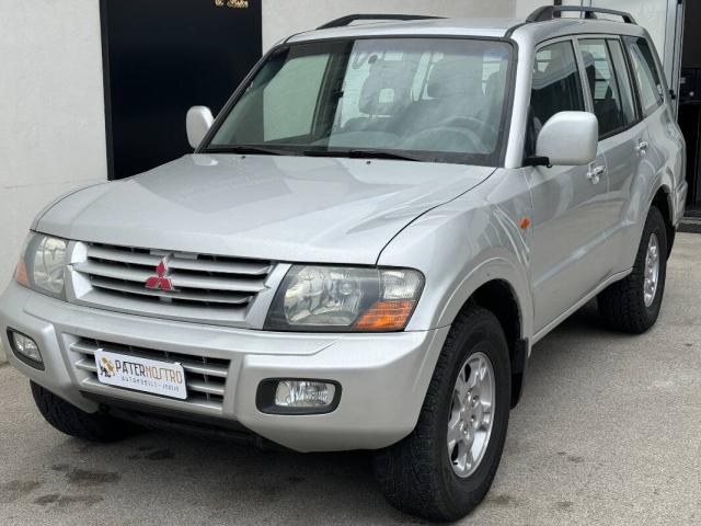 Mitsubishi Pajero 3.2 tdi 16v di-d GLX 5p - Immagine 16