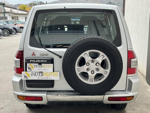 Mitsubishi Pajero 3.2 tdi 16v di-d GLX 5p - Immagine 6