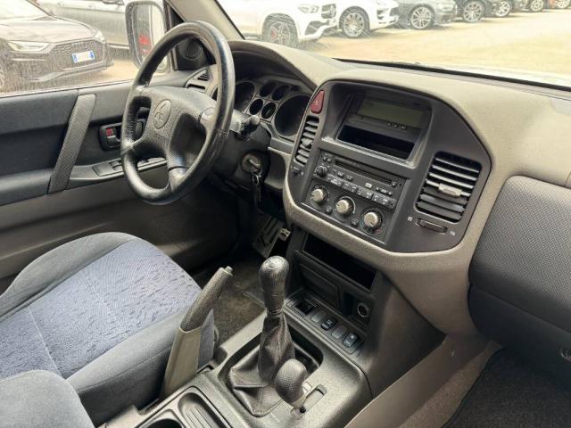 Mitsubishi Pajero 3.2 tdi 16v di-d GLX 5p - Immagine 10