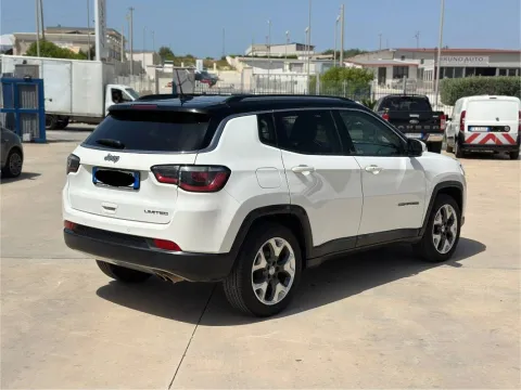 Jeep Compass 1.6 mjt S 2wd 130cv - Immagine 8