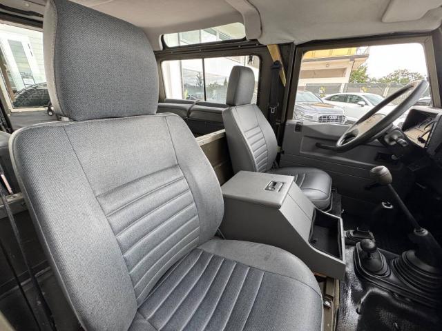 Land Rover Defender Defender 90 2.5 td County - Immagine 7