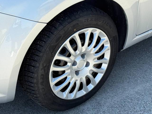 Fiat Punto 1.3 mjt 16v Easy 75cv 3p - Immagine 12