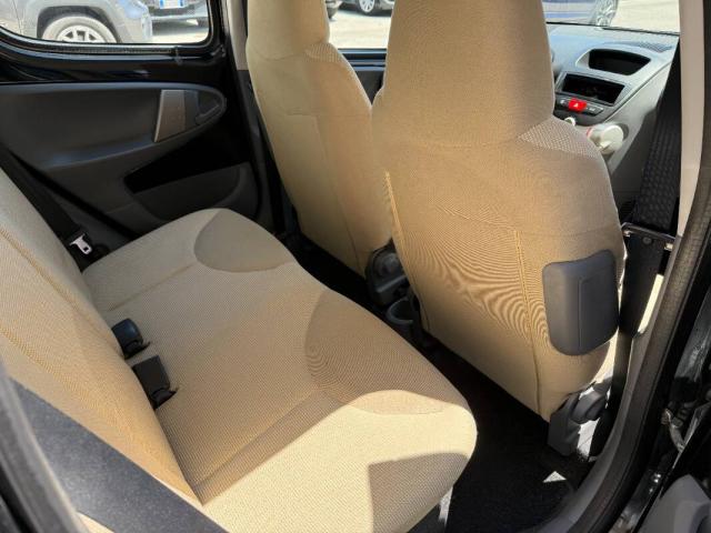 Peugeot 107 1.0 12v Sweet Years c navi 5p - Immagine 16
