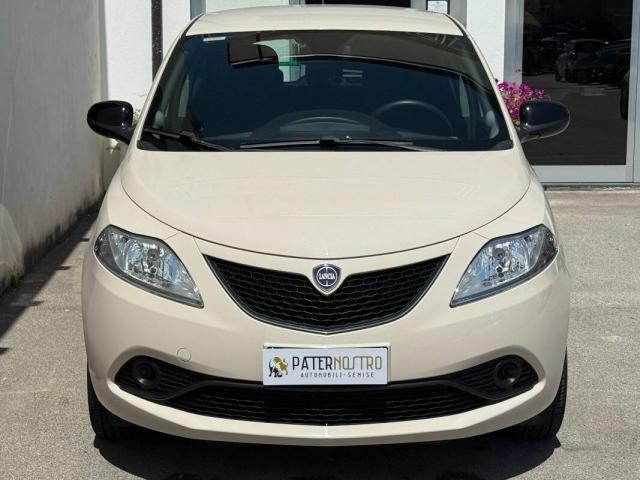 Lancia Ypsilon 1.2 Gold 69cv my18 - Immagine 3