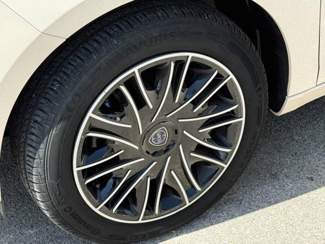 Lancia Ypsilon 1.2 Gold 69cv my18 - Immagine 26