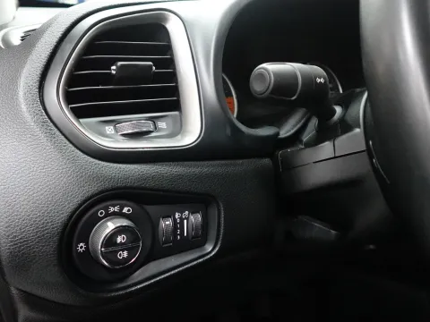 Jeep Renegade 1.6 mjt Limited 2wd 130cv - Immagine 22
