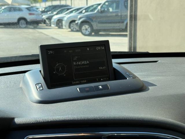Peugeot 3008 2.0 hdi 16v Active (tecno) 163cv auto - Immagine 21