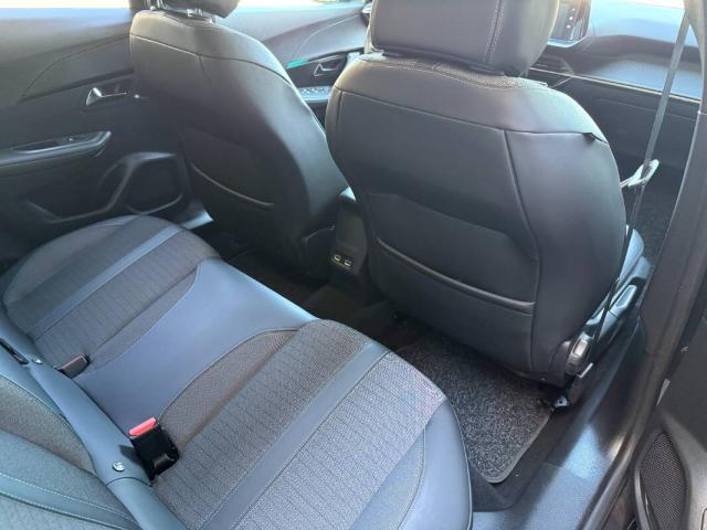 Peugeot 2008 1.5 bluehdi Allure s&s 130cv eat8 - Immagine 18