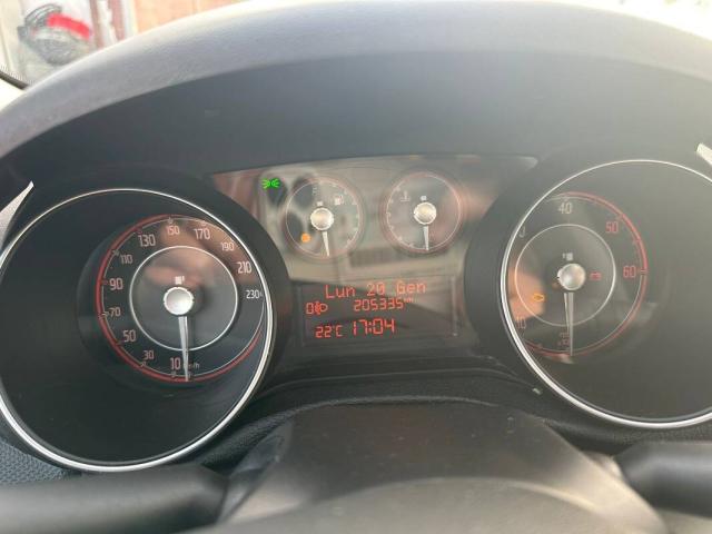 Fiat Punto 3 mjt 16v Street 75cv 5p E5+ - Immagine 14