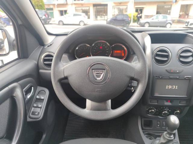 Dacia Duster 1.5 dci Prestige 4x2 s - Immagine 12