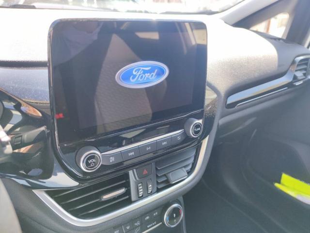 Ford Fiesta 1.1 Titanium Gpl 75cv - Immagine 12