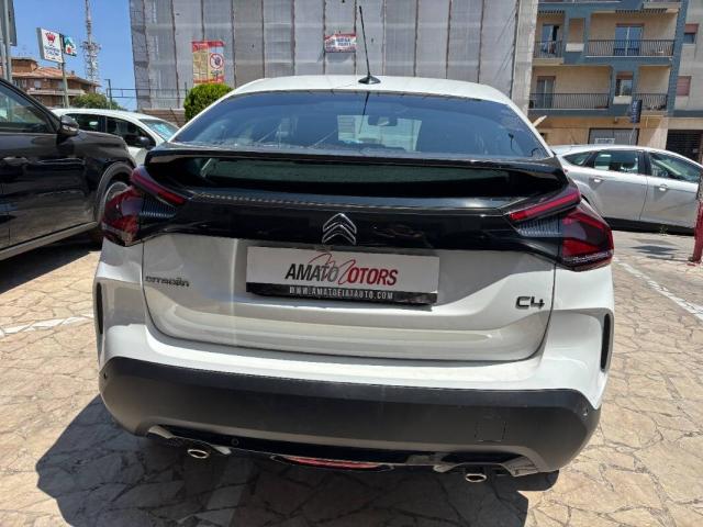 Citroen C4 1.2 puretech Shine s&s 130cv - Immagine 8
