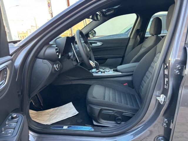 Alfa Romeo Giulia 2.2 t Sprint 160cv auto - Immagine 1