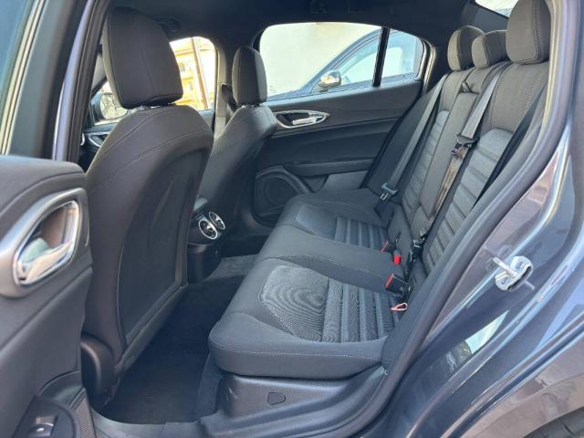 Alfa Romeo Giulia 2.2 t Sprint 160cv auto - Immagine 10