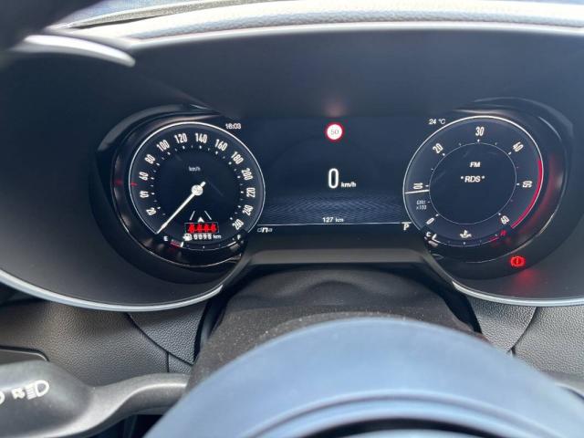Alfa Romeo Giulia 2.2 t Sprint 160cv auto - Immagine 4