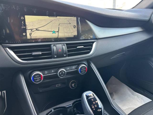 Alfa Romeo Giulia 2.2 t Sprint 160cv auto - Immagine 18