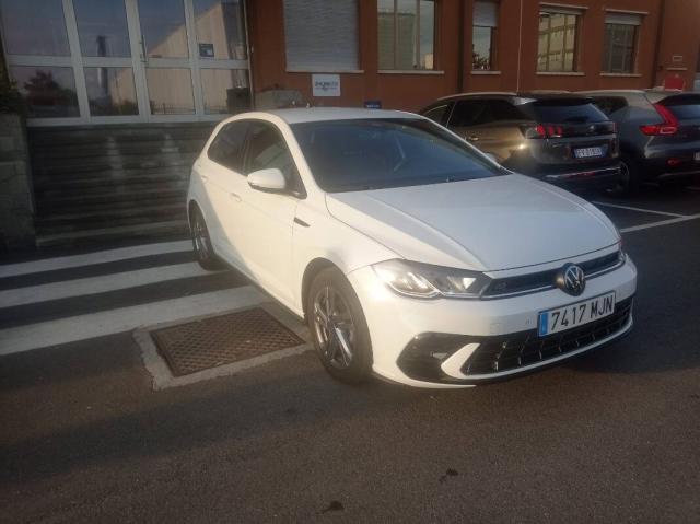 Volkswagen Polo POLO R-LINE 95CV - Immagine 16