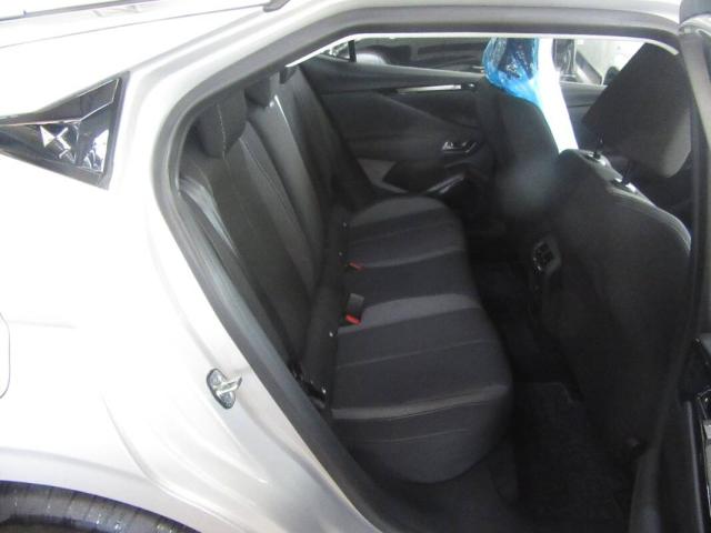 DS DS4 1.5 bluehdi Business 130cv auto - Immagine 2