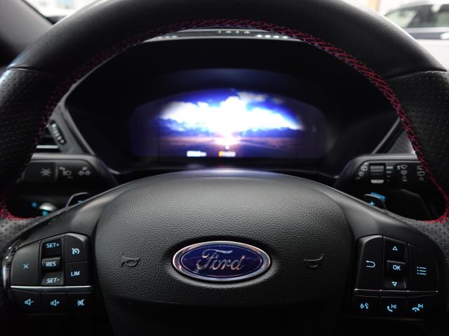 Ford Kuga 1.5 EcoBlue 120 CV POWERSHIFT ST LINE - Immagine 3