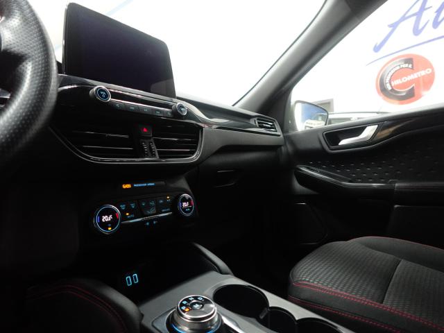 Ford Kuga 1.5 EcoBlue 120 CV POWERSHIFT ST LINE - Immagine 2