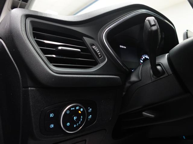 Ford Focus 1.0 EcoBoost 125 CV ACTIVE - Immagine 5