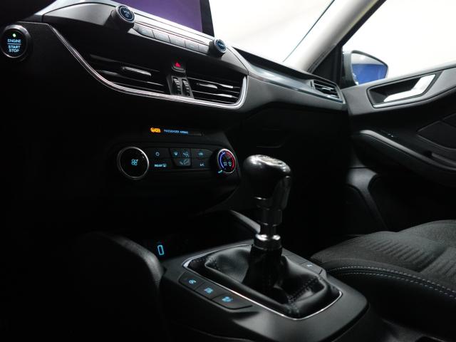 Ford Focus 1.0 EcoBoost 125 CV ACTIVE - Immagine 16