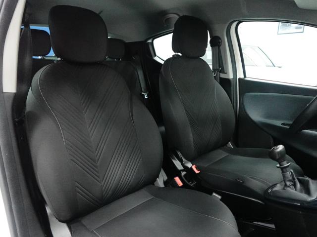 Lancia Ypsilon III 1.0 FIREFLY HYBRID 70 CV GOLD - Immagine 15