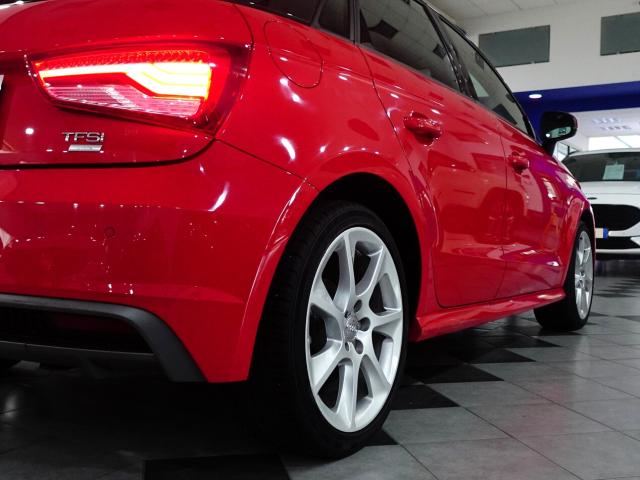 Audi A1 1.0 TFSI ULTRA 95 CV DESIGN - Immagine 10
