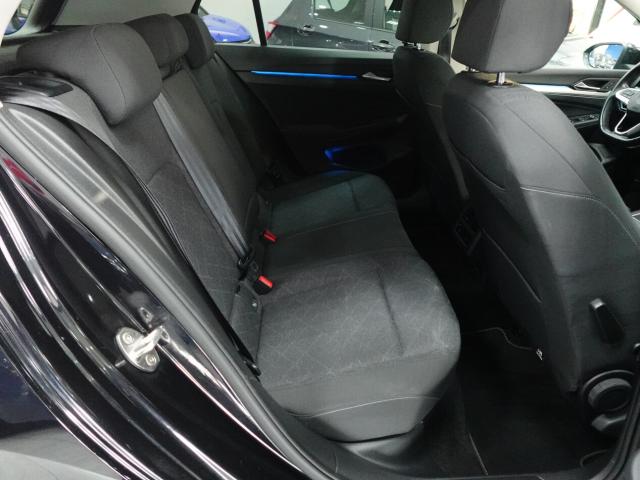 Volkswagen Golf 2.0 TDI 115 CV LIFE - Immagine 29