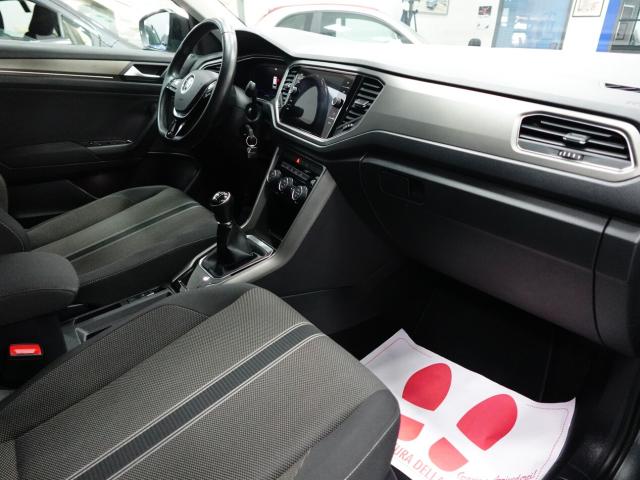 Volkswagen T-Roc 1.0 TSI 110 CV STYLE - Immagine 28