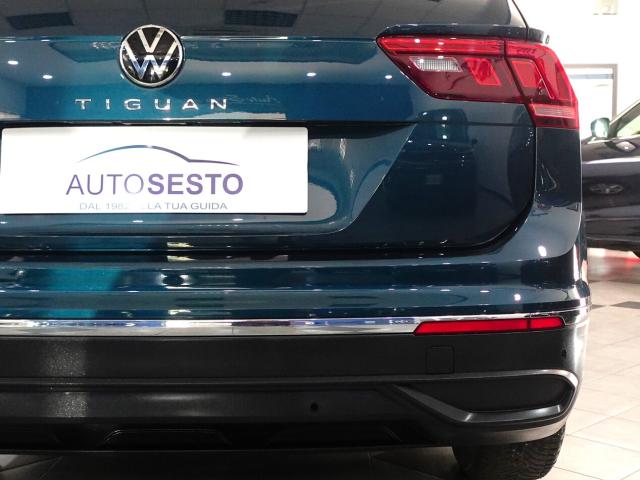 Volkswagen Tiguan 2.0 TDI 150 CV DSG LIFE - Immagine 8